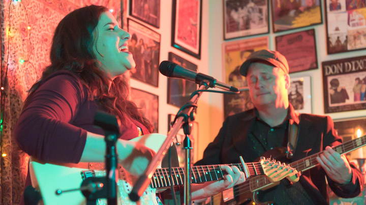 Ani Cordero Photo 10